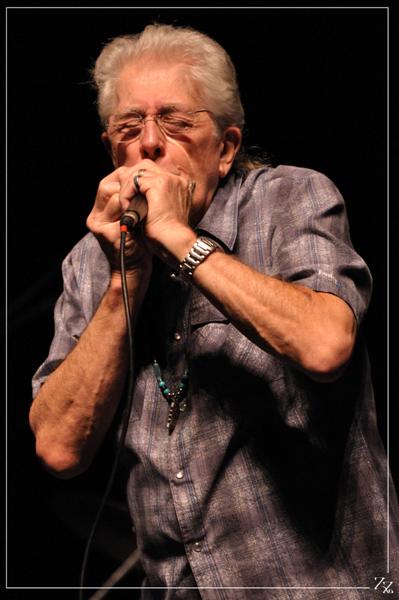 6490 John Mayall 06-10-2010 (Medium).jpg